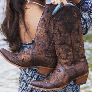 COPY - CORRAL WOMEN'S EMBOSSED & STUDS BOOT